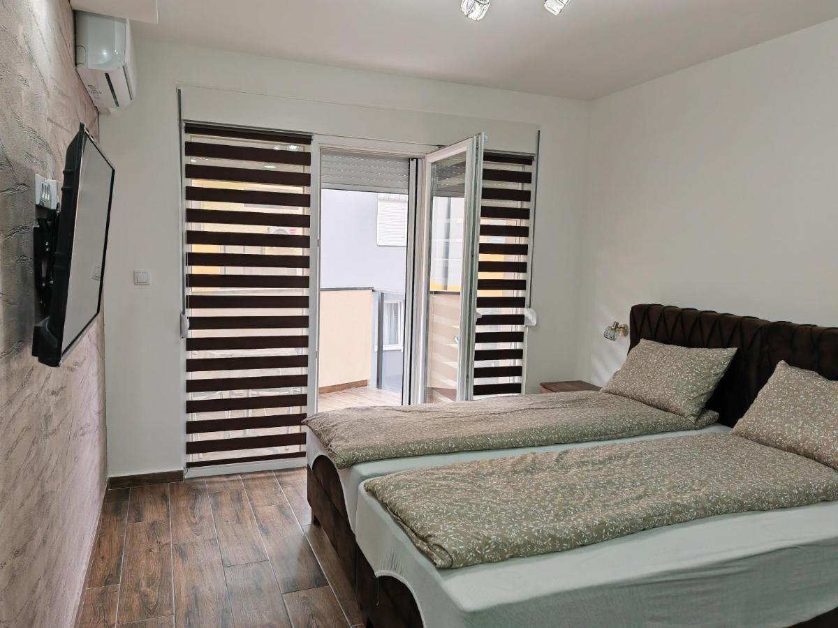 Imperial Apartment Veliko Gradiste Exterior photo